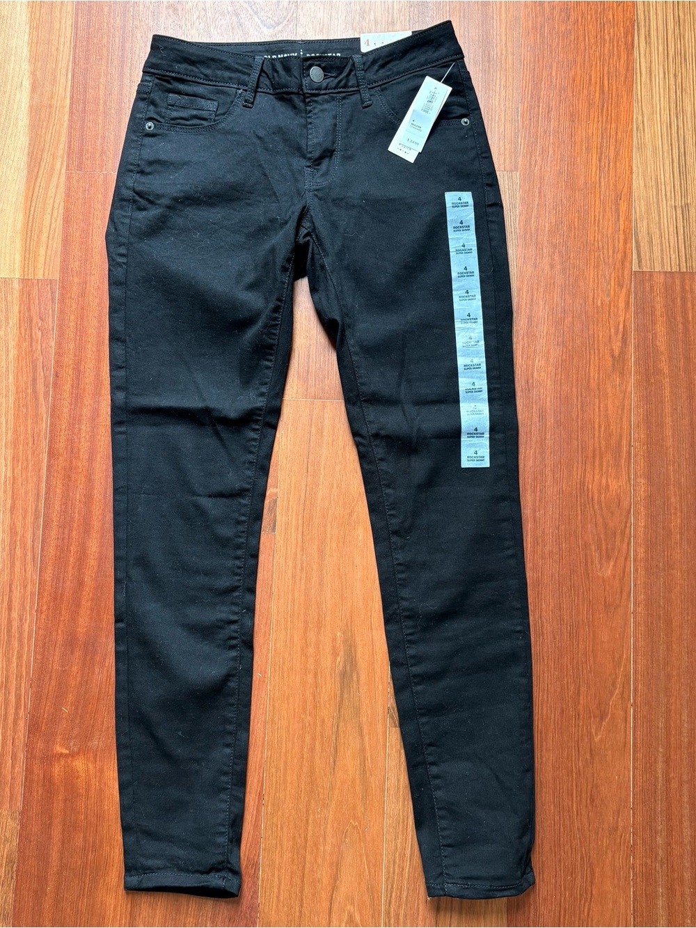 Old Navy - Black Super Skinny Low Rise Jeans Size 4 NWT